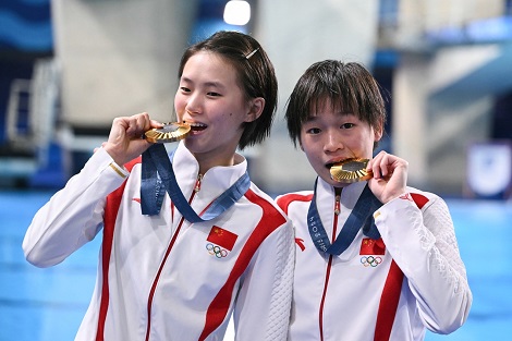 الصين تحصد ذهبية الغطس المتزامن في أوليمبياد باريس