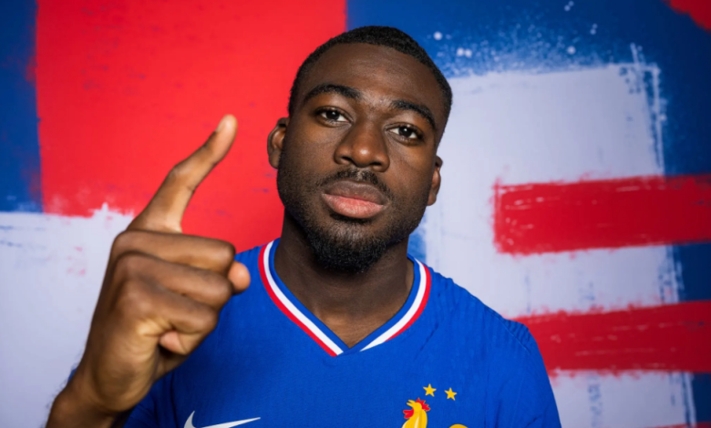 ميلان يحسم قراره في صفقة فوفانا