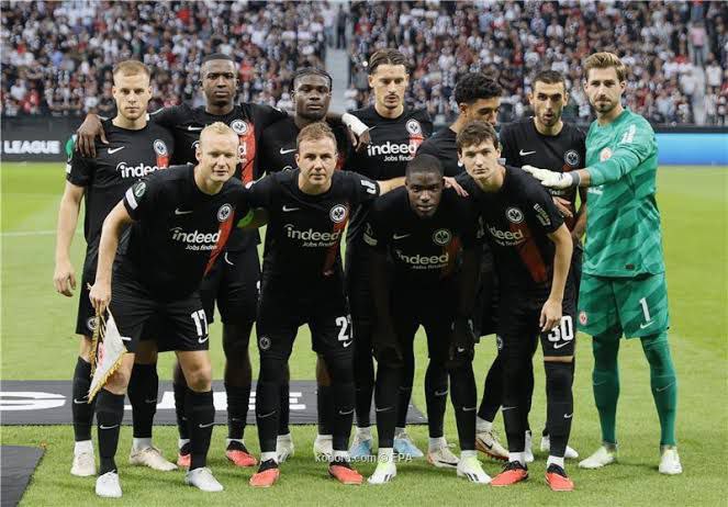 آينتراخت يواجه بوروسيا دورتموند في افتتاح الدوري الألماني