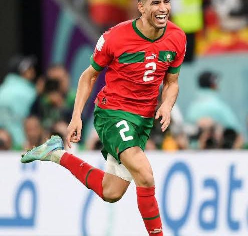 ” شوهتوا صورة جماهيرنا الوفية”.. أشرف حكيمي يشن هجومه على جماهير المغرب