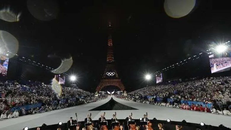 الصحف الفرنسية تتغنى بحفل افتتاح أولمبياد باريس 2024
