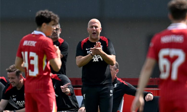 سلوت يؤكد بقاء لويس دياز في ليفربول وينفي انتقال مارتن زوبيمندي