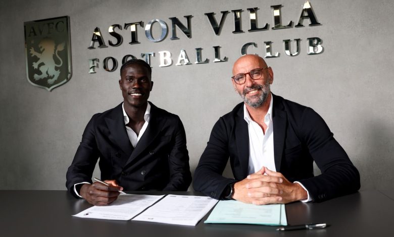 أستون فيلا يعلن رسمياً عن التعاقد مع أمادو أونانا