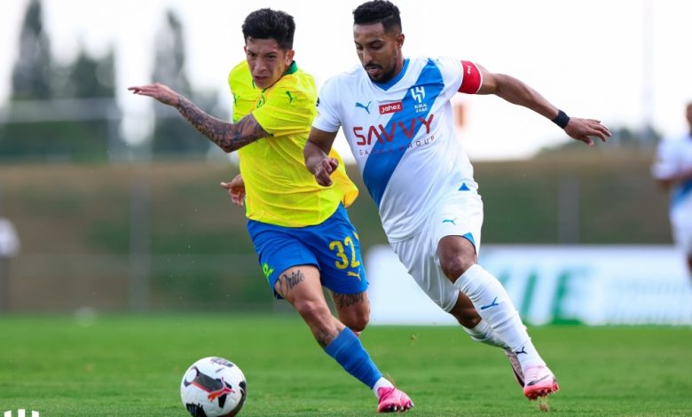 أوباميانج يسجل هدفه الأول مع القادسية في مباراة ودية ضد أولمبياكوس اليوناني