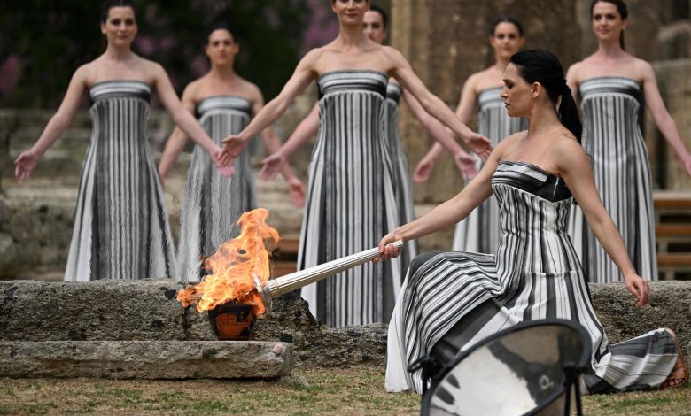 إشعال شعلة الألعاب الأولمبية 2024 في باريس.. بداية مراسم استعدادات تاريخية