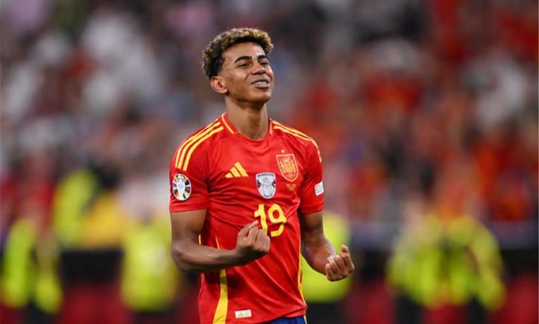 استقبال حافل للامين يامال في ماربيلا بعد فوز إسبانيا باليورو 2024