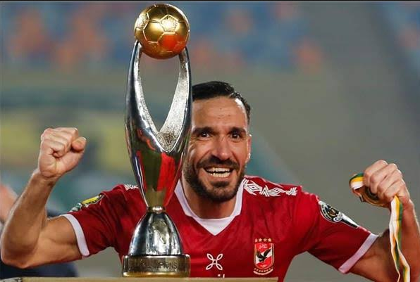 الأهلي يحتفي بذكرى تعاقده مع على معلول