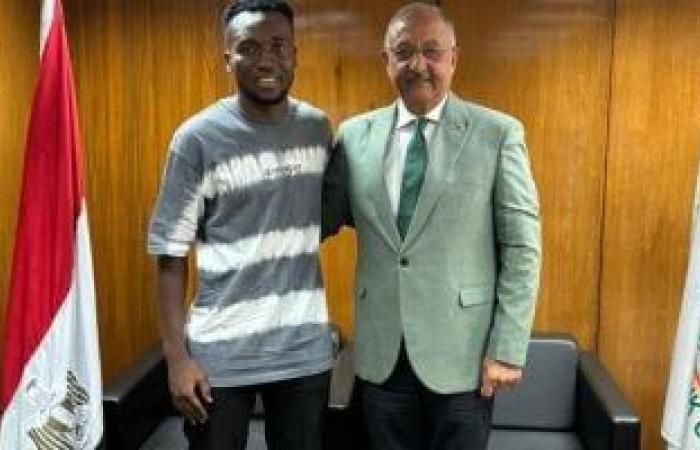 البنك الأهلي يجدد عقد سيمبورى لموسمين وتأكيد التجديد لطارق مصطفى