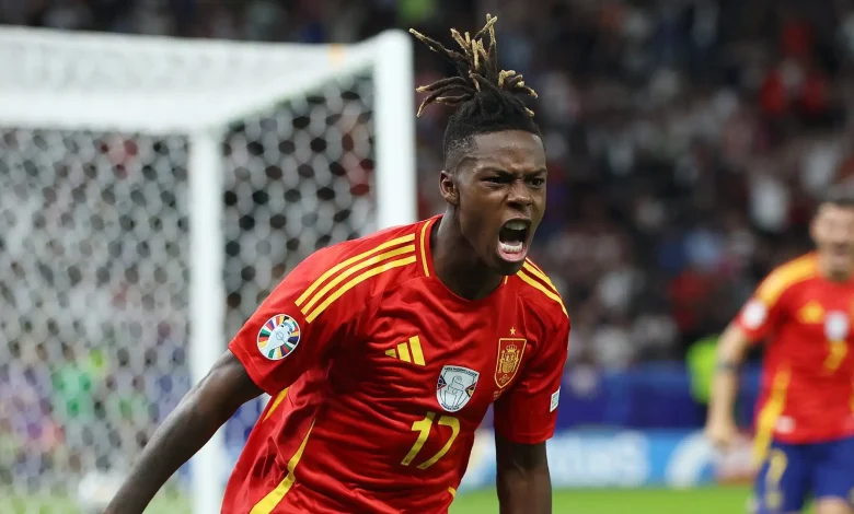 برشلونة يمنح نيكو ويليامز مهلة أخيرة قبل إغلاق فترة الانتقالات