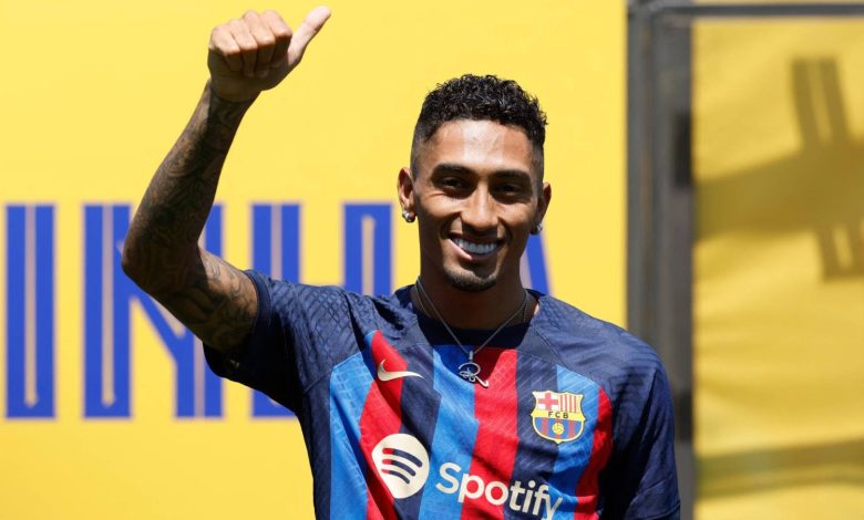 برشلونة يتلقى عروضاً لرافينيا والنصر السعودي يهدف إلى التعاقد معه