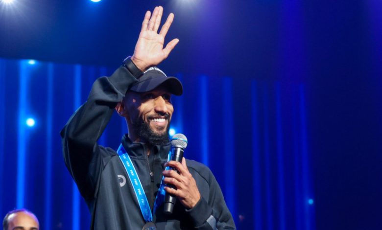 سلمان الفرج يجتاز الفحوصات الطبية ويقترب من الانضمام إلى نادي نيوم