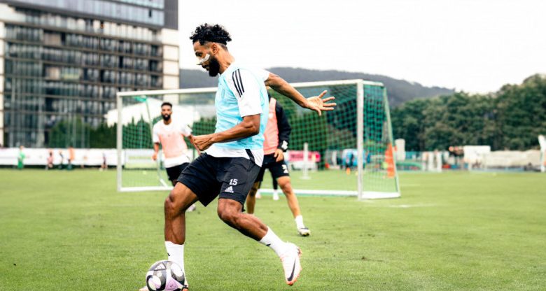 عبد الله العمار يواصل ارتداء قناع الوجه استعدادًا لكأس السوبر السعودي