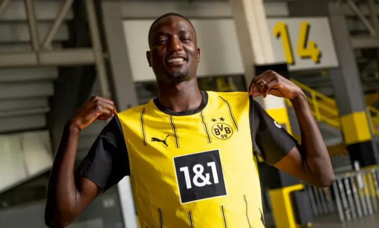 غيراسي ينتقل إلى بوروسيا دورتموند مقابل 15 مليون جنيه إسترليني