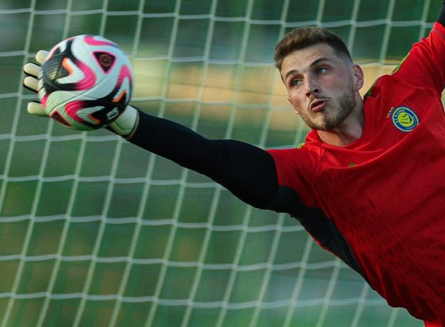 قبل انطلاق الموسم الجديد.. إصابة حارس النصر البرازيلي بينتو وراحة أسبوعين