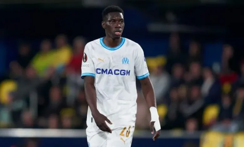 كريستال بالاس يقترب من التعاقد مع إسماعيلا سار من مارسيليا