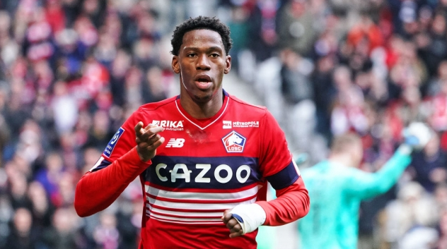 مهاجم ليل الفرنسي على رادار الأهلي السعودي