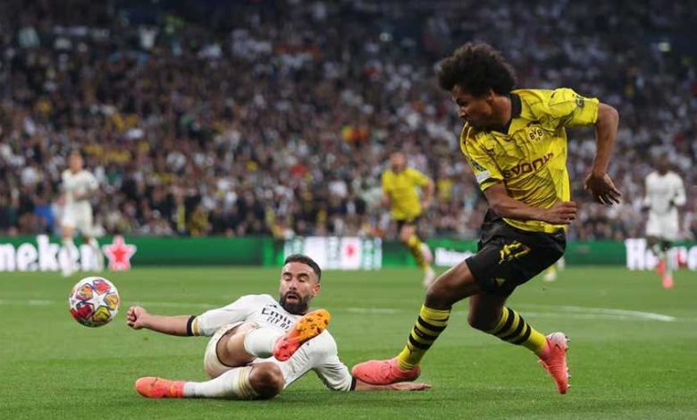 يوفنتوس يجهز عرضًا لضم كريم أديمي من بوروسيا دورتموند