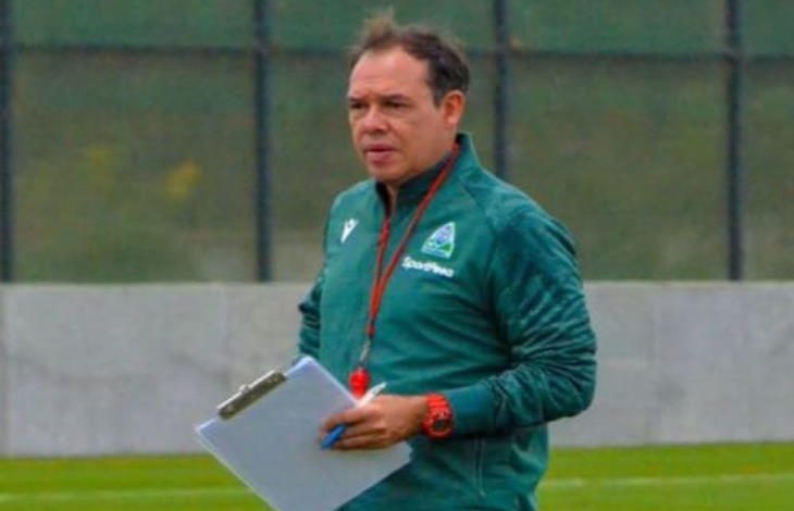 جورماهيا الكيني يكشف عن تفاصيل طلب خوض مباراتي الأهلي في القاهرة