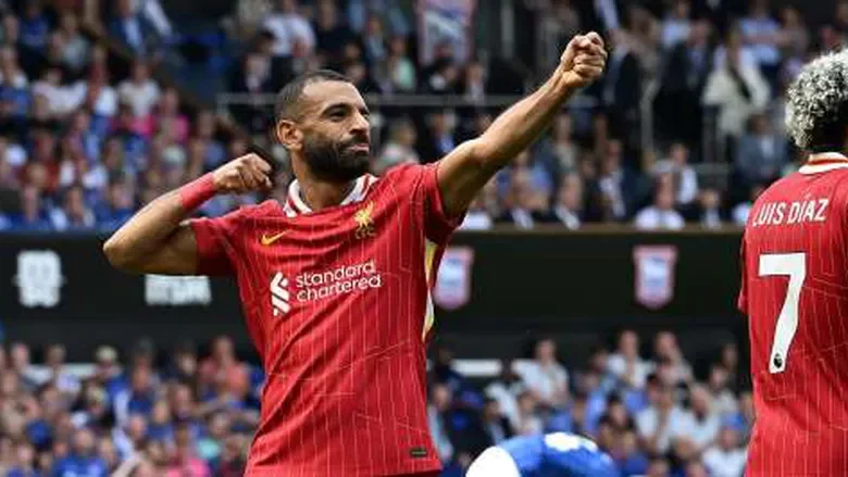 «مقهى» ليفربول.. سر عودة محمد صلاح لمستواه