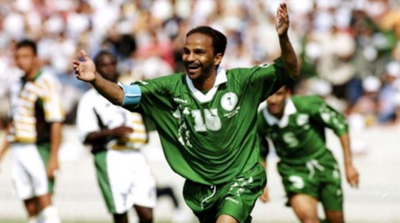 185 بطاقة ملونة لمنتخب السعودية في تصفيات كأس العالم عبر العصور