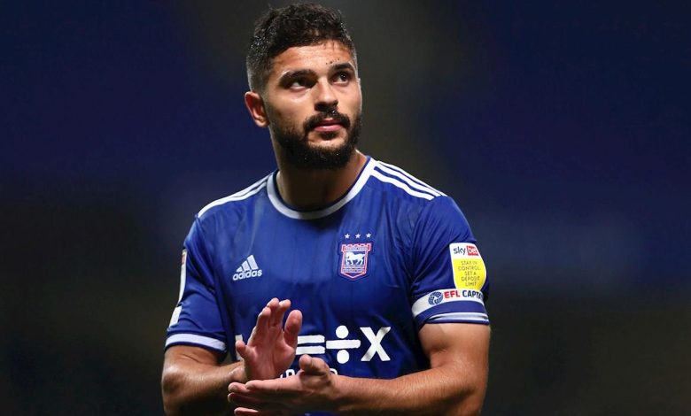 تعرف على سبب خروج سام مرسي من حسابات حسام حسن