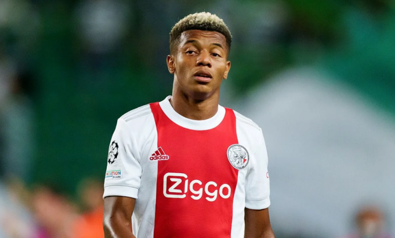 رسميا.. نيريس في صفوف نابولي