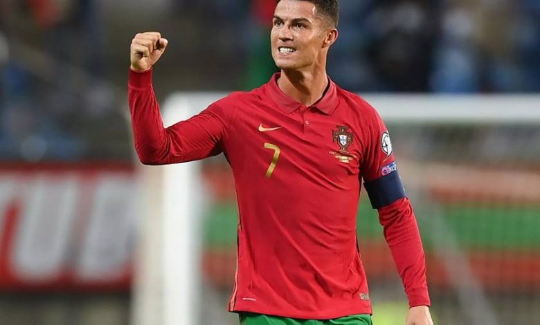 بأرقام قياسية.. كريستيانو رونالدو يطلق قناته على يوتيوب