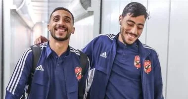 أحبه أكثر من نفسي.. هاكذا اعرب أكرم توفيق عن دعمه لكريم فؤاد