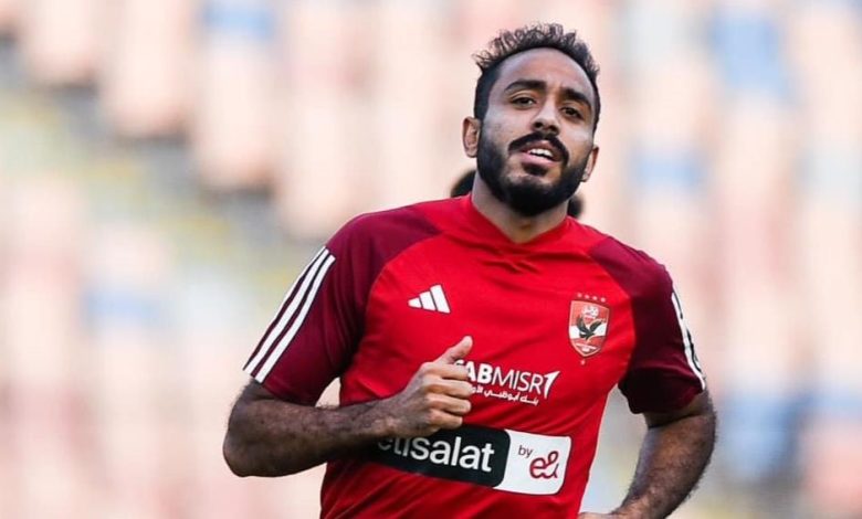 كهربا باقي.. والأهلي يقرر الإبقاء عليه