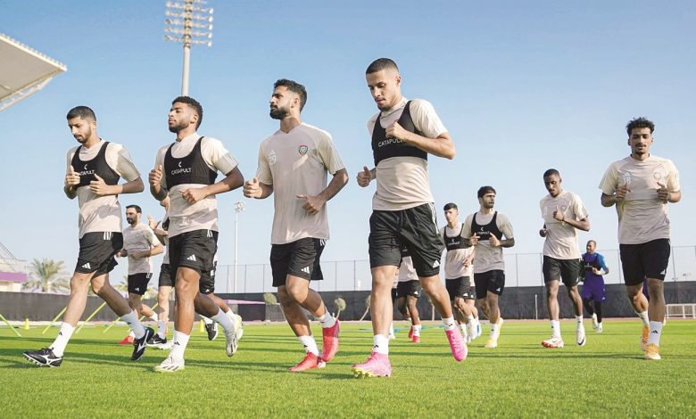 منتخب الإمارات يبدأ تحضيراته لمباراتي قطر وإيران ضمن تصفيات كأس العالم