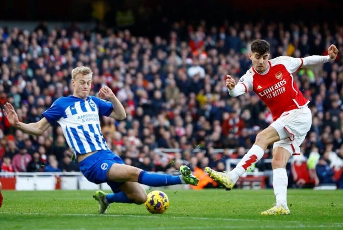 أرسنال يتعادل مع برايتون في الجولة الثالثة بنتيجة 1-1