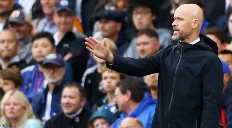 أول تعليق من تن هاج بعد خسارته من برايتون في الدوري الإنجليزي