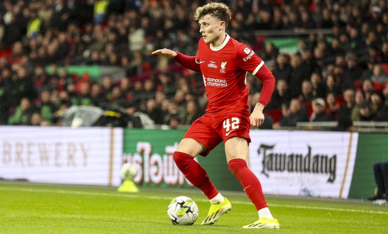 ليفربول يعلن رحيل بوبي كلارك إلى الدوري النمساوي.. رسميًا