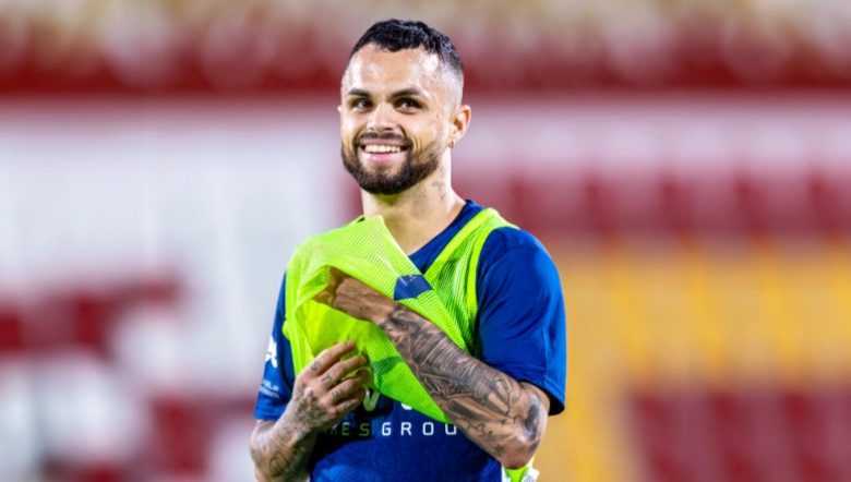 14 فريق اكتوى بأهداف ميشيل قبل رحيله عن الهلال