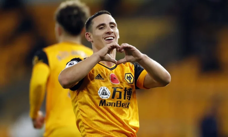 الشباب يبرز اهتمامه بضم دانييل بودينس من وولفرهامبتون