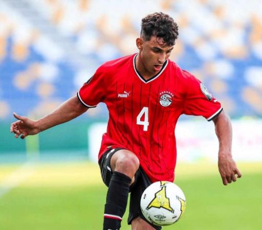 محمد حمدي بديلًا لأحمد عيد في مباراة المنتخب الأوليمبي أمام فرنسا