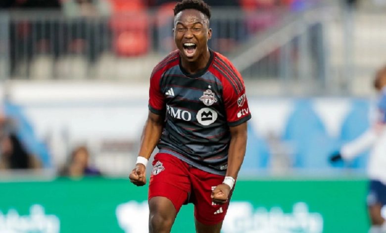 الوداد المغربي يوقع مع كاسيوس مايلولا بعقد إعارة لمدة عام