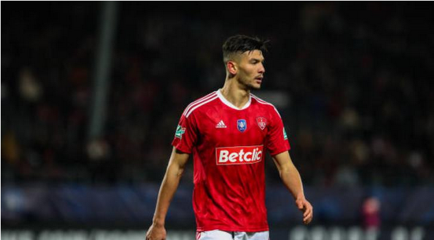 أشرف داري ضمن قائمة بريست لمواجهة لانس بالدوري الفرنسي