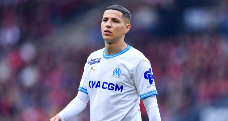 أمين حارث يرفض عرضاً مغرياً من زينيت الروسي