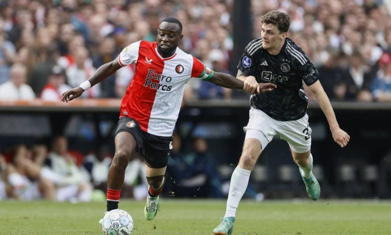 إلغاء مباراة القمة بين فينورد وأياكس بسبب إضراب الشرطة