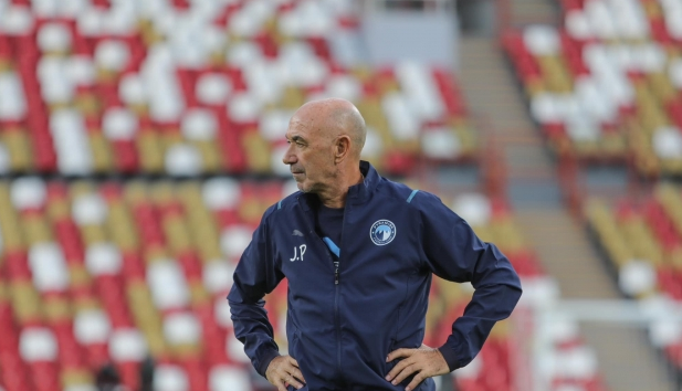 الأهلي طرابلس يتفاوض مع المدرب البرتغالي جايمي باتشيكو