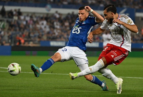 التشكيل المتوقع لـ مباراة أولمبيك ليون ضد ستراسبورج في الدوري الفرنسي