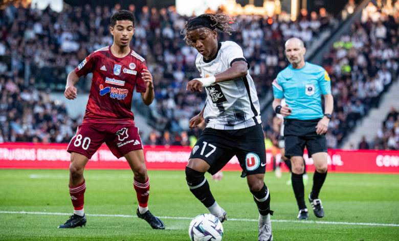 التشكيل الرسمي لـ مُباراة ليل وأنجيه اليوم في الدوري الفرنسي