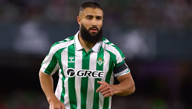 الجزيرة الإماراتي يعلن ضم نبيل فقير لاعب ريال بيتيس