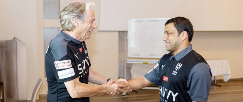 الشلهوب يخضع لدورة تدريبية “PRO” في باريس