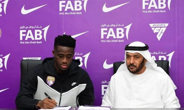 العين يجدد عقد الإيفوري كوامي حتى 2028