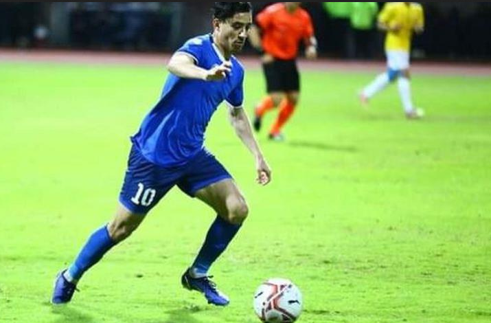 القادسية الكويتي ينافس البنك الأهلي لضم عبد الكبير الوادي