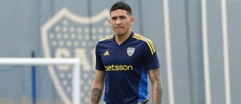 القادسية يتعاقد مع الأرجنتيني إيزيكيل فرنانديز حتى 2029