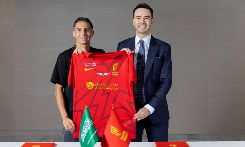 القادسية يضم الموهوب الإسباني إيكر المينا ويخطط لصفقات جديدة