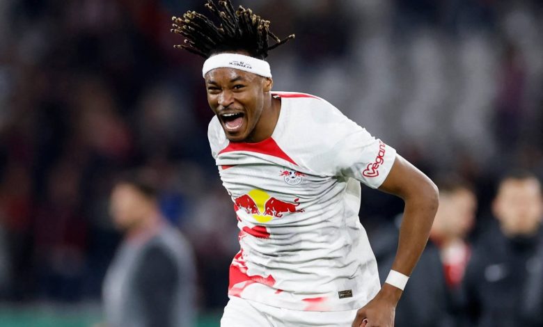 النصر يفتح مفاوضات مع لايبزيغ لضم سيماكان في حال فشل صفقة سكرينيار